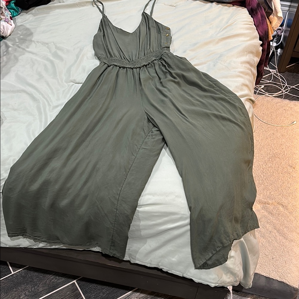 Wilfred Green Jumpsuit with Wide-Leg Pants and Sleeveless Design
